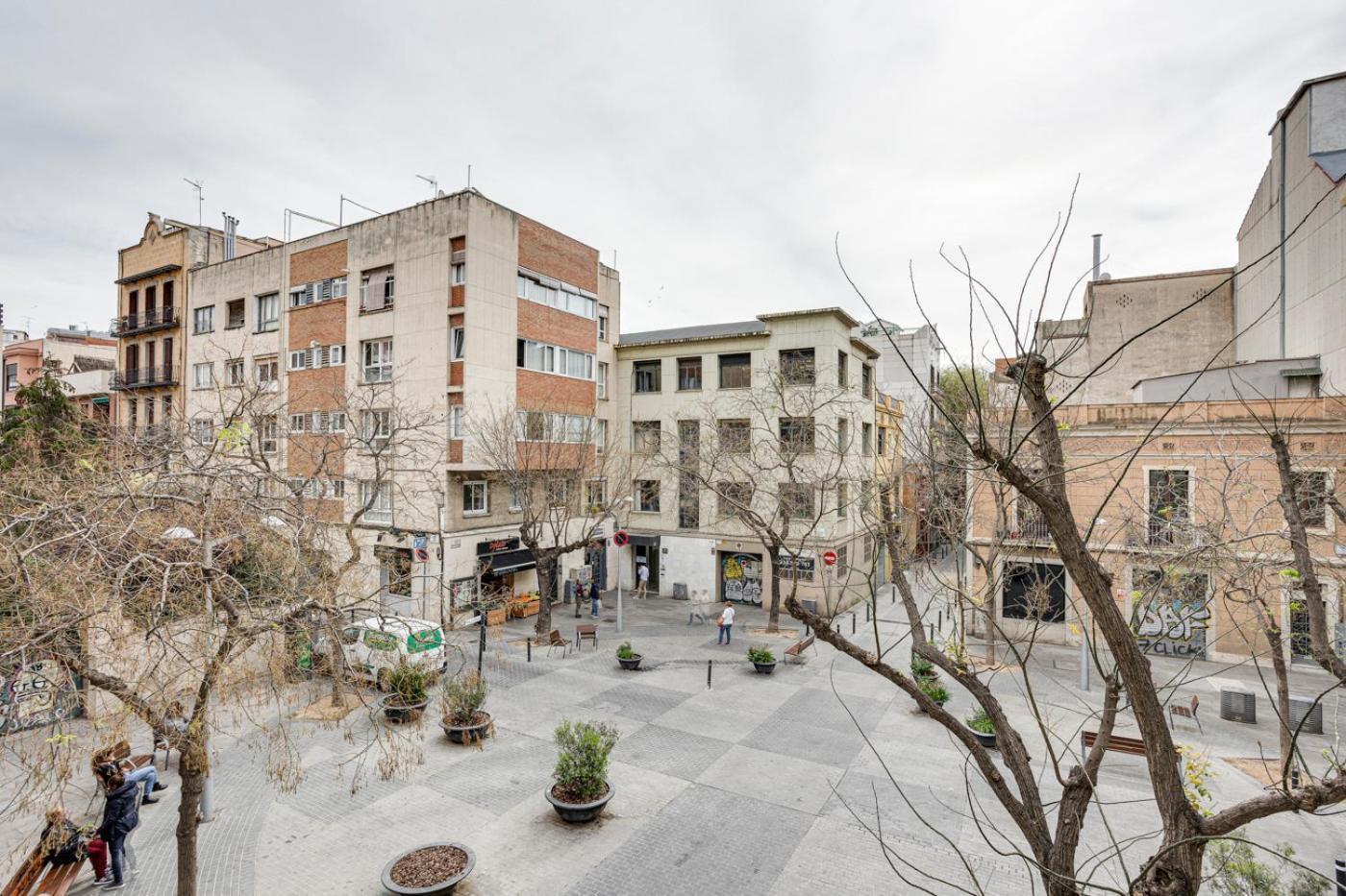 Urban Flats Vallirana Барселона Экстерьер фото